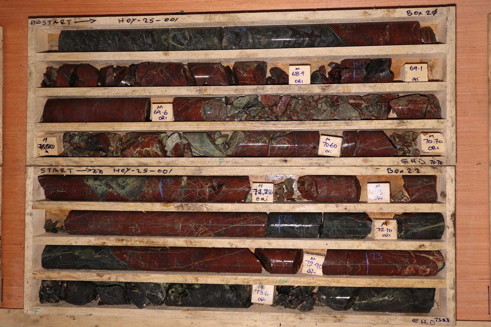 Picture 2: 4.9 m thick jasper rich unit (HOY-25-001 from 68.2m to 73.1 m)
